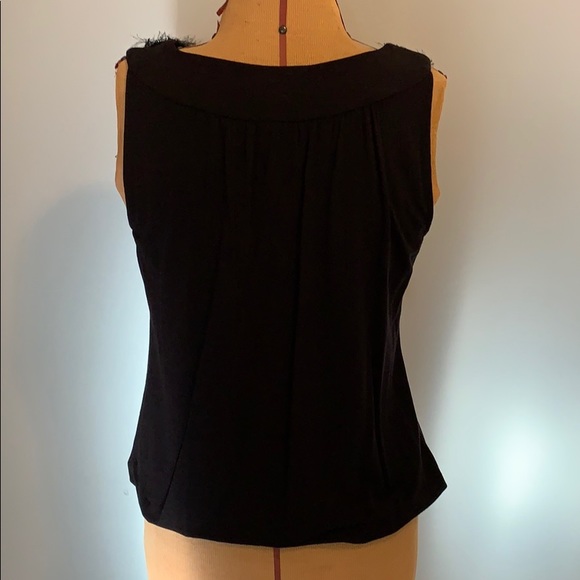 Style & Co rose detail sleeveless blouse - Picture 3 of 4